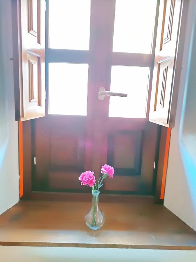 Corrala De San Anton. Sencillo Apartamento En Pleno Centro Гранада Экстерьер фото